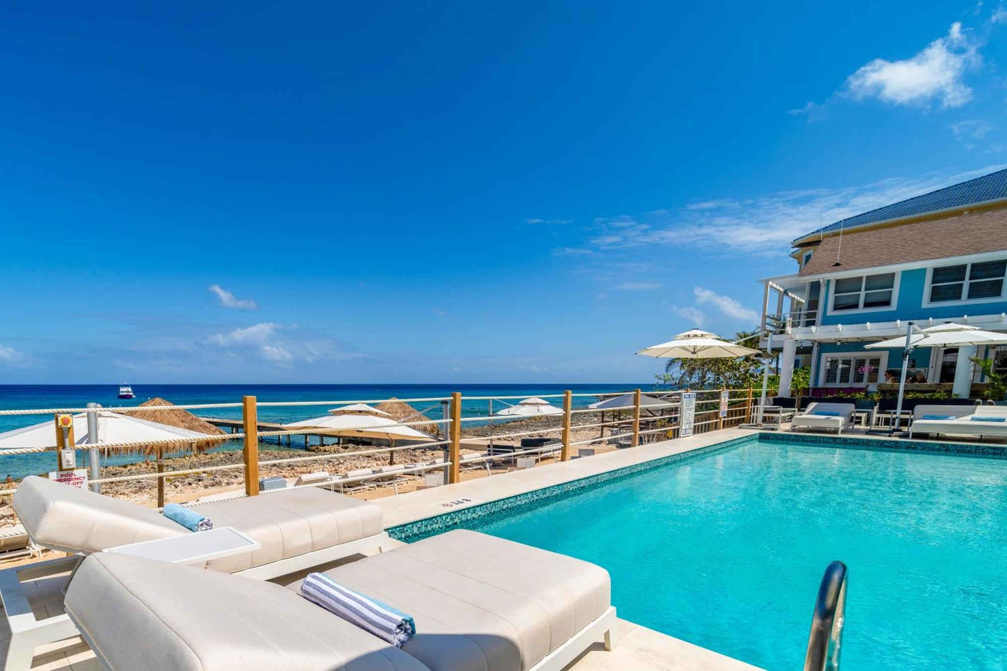 Cobalt Coast Resort West Bay Dış mekan fotoğraf